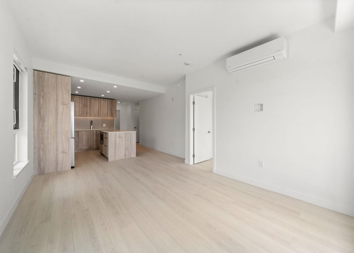 404 - 3594 Malsum Drive, North Vancouver, BC V7G 0B4 |  Photo 35