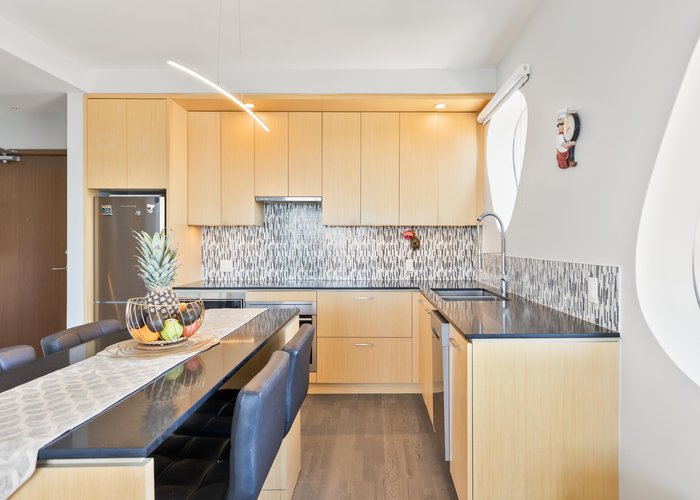 3701 - 13495 Central Avenue, Surrey, BC V3T 0K2 |  Photo 44
