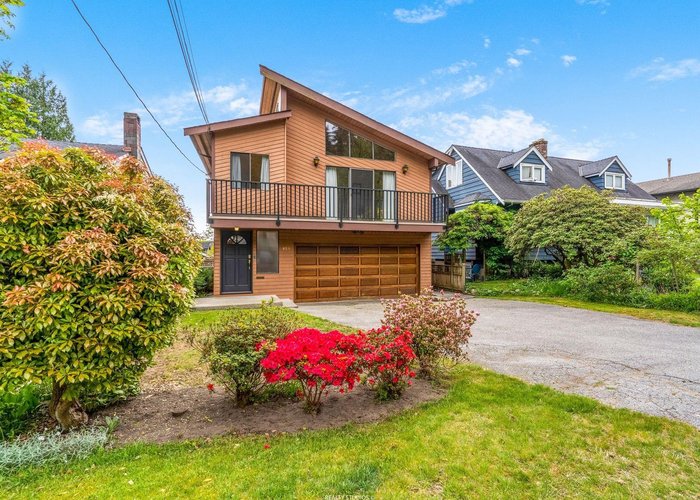859 17TH Street, North Vancouver, BC V7L 2X2 |  Photo 1