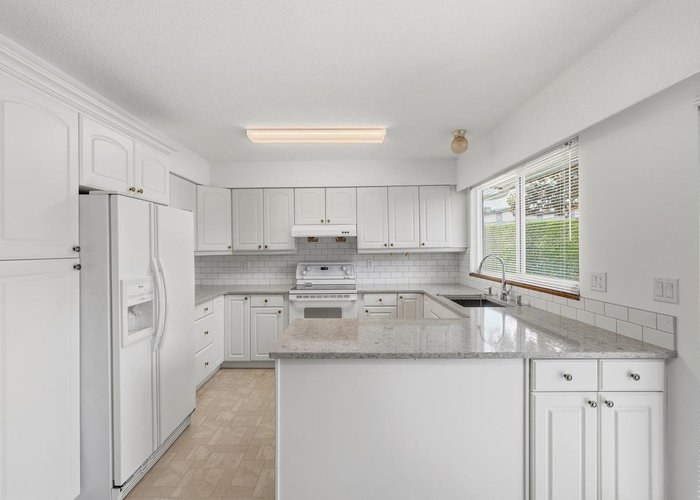 7605 Lawrence Drive, Burnaby, BC V5A 3M6 |  Photo 42