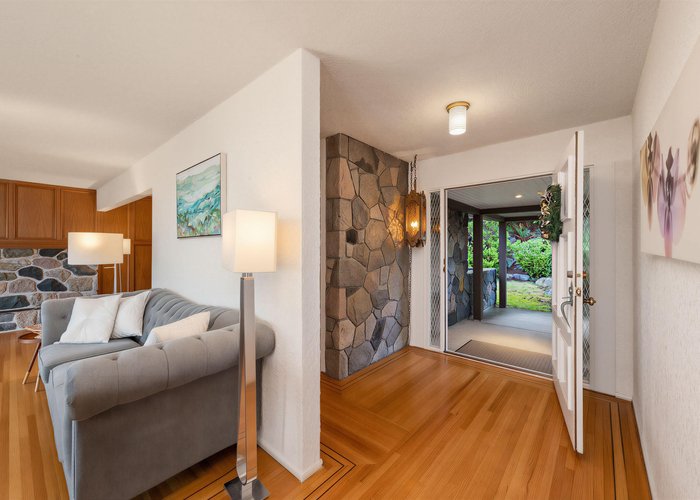 875 Eyremount Drive, West Vancouver, BC V7S 2B2 |  Photo 37