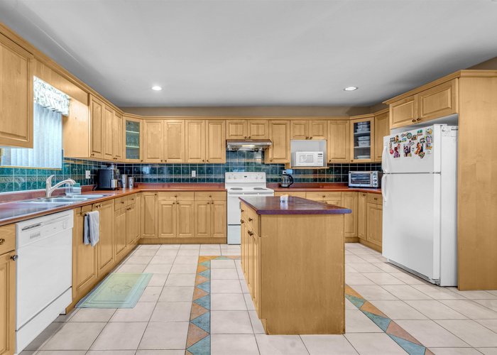 15878 99A Avenue, Surrey, BC V4N 2A7 |  Photo 32