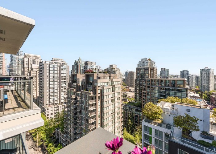 PH10 - 1082 Seymour Street, Vancouver, BC V6B 1X9 |  Photo 32