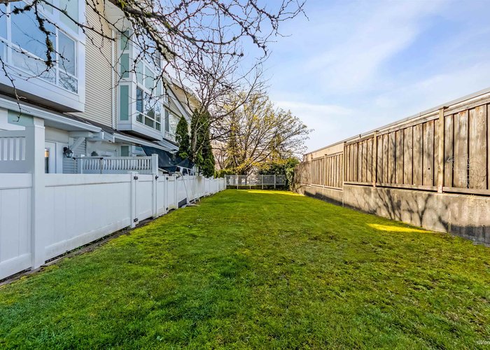 127 - 6588 Southoaks Crescent, Burnaby, BC V5E 4K1 |  Photo 37