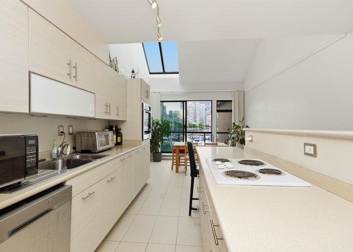 774 Millbank, Vancouver, BC V5Z 3Z3 |  Photo 30