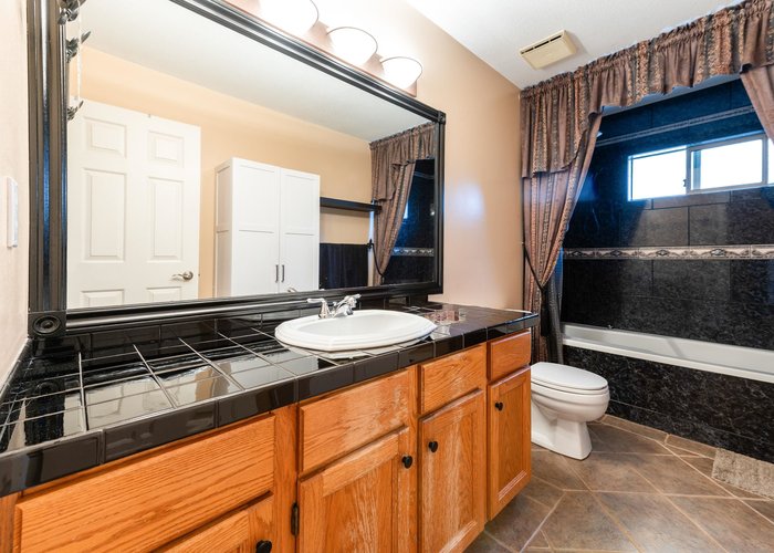8588 141 Street, Surrey, BC V3W 3A9 |  Photo 63