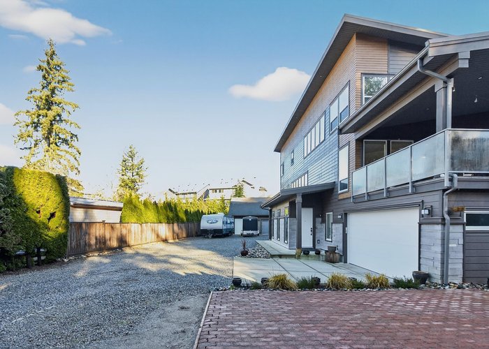 24025 Fern Crescent, Maple Ridge, BC V4R 2S1 |  Photo 38