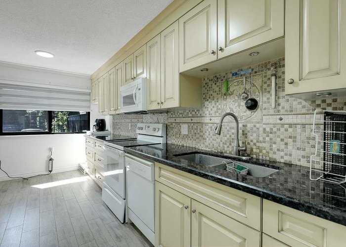 252 - 9452 Prince Charles Boulevard, Surrey, BC V3V 1S6 |  Photo 16