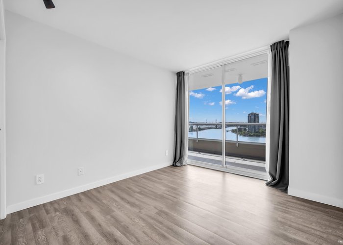 1404 - 1065 Quayside Drive, New Westminster, BC V3M 1C5 |  Photo 55