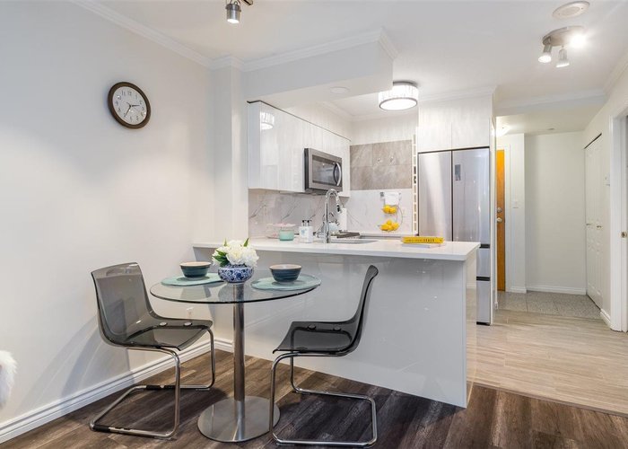 301 - 1189 Howe Street, Vancouver, BC V6Z 2X4 |  Photo 17