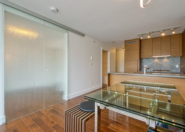 1104 - 565 Smithe Street, Vancouver, BC V6B 0E4 |  Photo 35