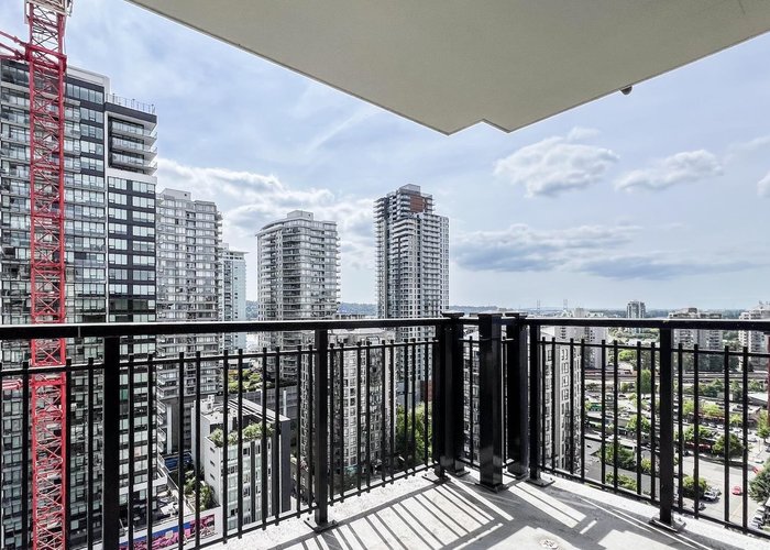 1308 - 813 Agnes Street, New Westminster, BC V3M 0A9 |  Photo 38