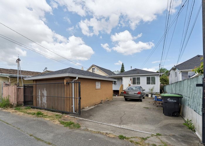 2248 Mannering Avenue, Vancouver, BC V5N 3C4 |  Photo 56
