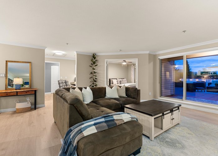 404 - 15220 Guildford Drive, Surrey, BC V3R 0Y6 |  Photo 45