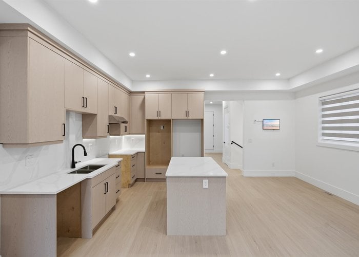 1 - 12863 Marine Drive, Surrey, BC V4A 1C8 |  Photo 40