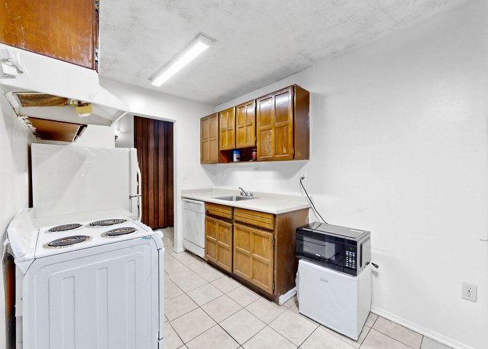 111 - 588 5 Street, Vancouver, BC V5T 4H6 |  Photo 38