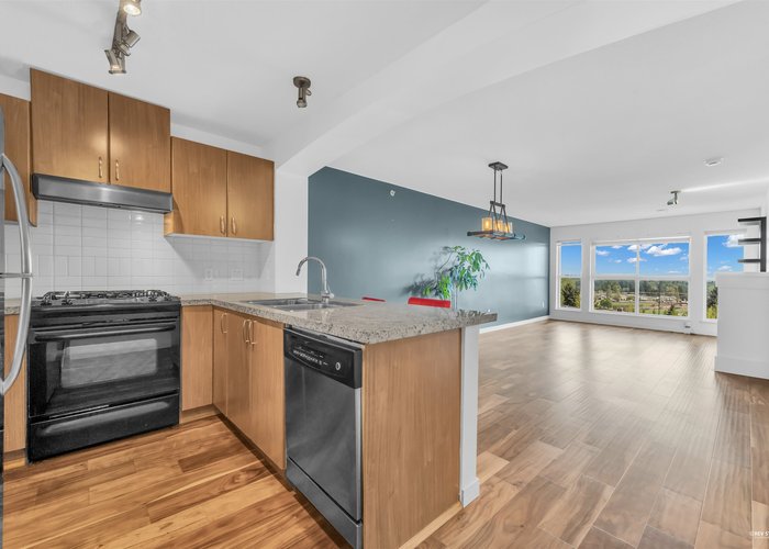 402 - 3082 Dayanee Springs Boulevard, Coquitlam, BC V3E 0A3 |  Photo 21