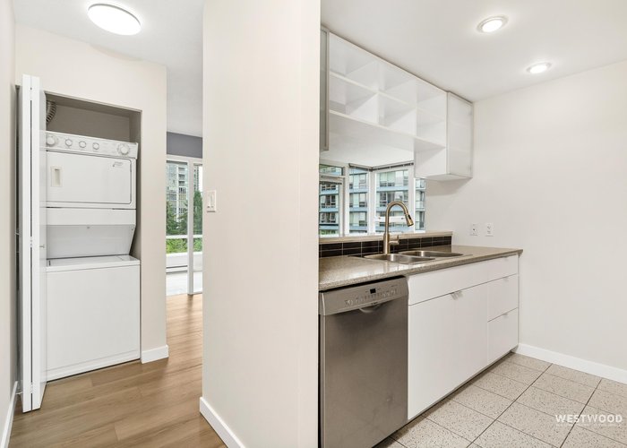 808 - 939 Expo Boulevard, Vancouver, BC V6Z 3G7 |  Photo 50