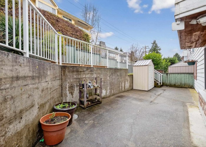 104 - 1390 Martin Street, White Rock, BC V4B 3W5 |  Photo 52