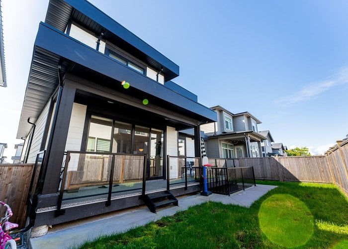 16771 18A Avenue Avenue, Surrey, BC V3A 1A2 |  Photo 66