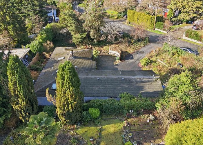 5757 Cranley Drive, West Vancouver, BC V7W 1S9 |  Photo 11