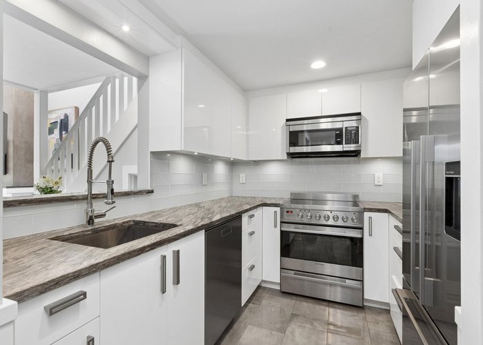 303 - 1702 Chesterfield Avenue, North Vancouver, BC V7M 2P1 |  Photo 48