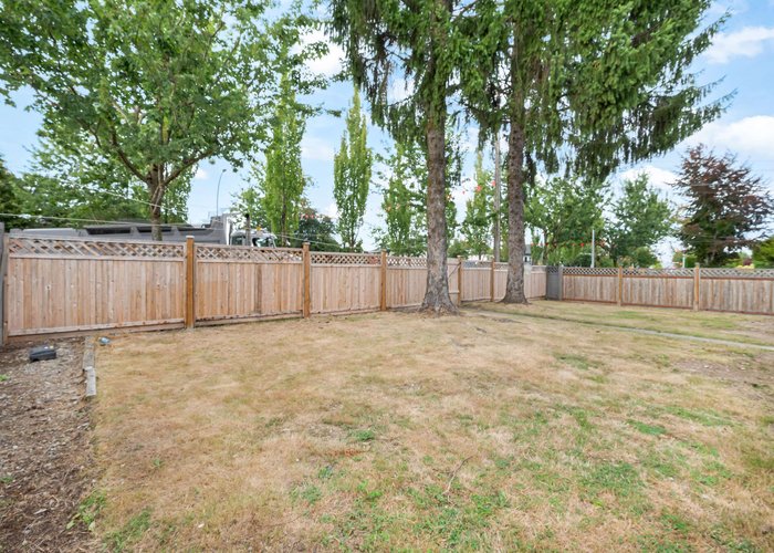 13090 72 Avenue, Surrey, BC V3W 2N2 |  Photo 20