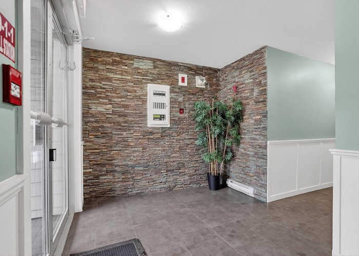 404 - 22858 Lougheed Highway, Maple Ridge, BC V2X 2V6 |  Photo 25