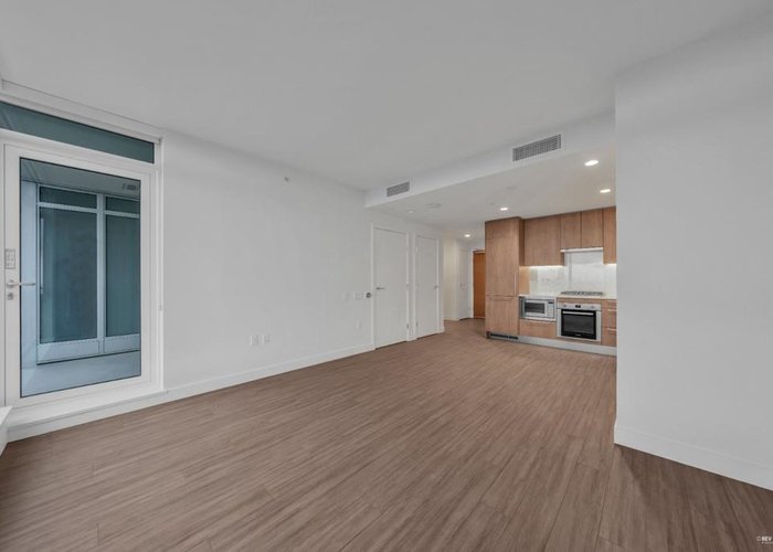 2302 - 6398 Silver Avenue, Burnaby, BC V5H 0K7 |  Photo 32