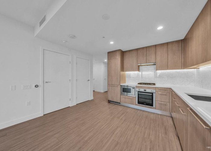 2302 - 6398 Silver Avenue, Burnaby, BC V5H 0K7 |  Photo 28