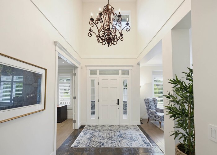 2276 Chantrell Park Drive, Surrey, BC V4A 9W8 |  Photo 40