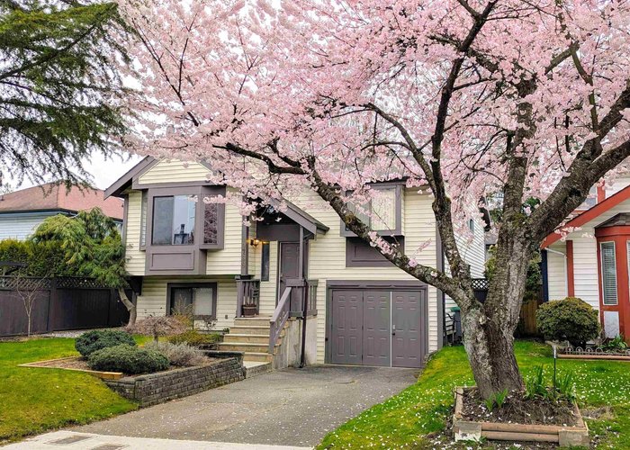 9768 151A Street, Surrey, BC V3R 8W8 |  Photo 18