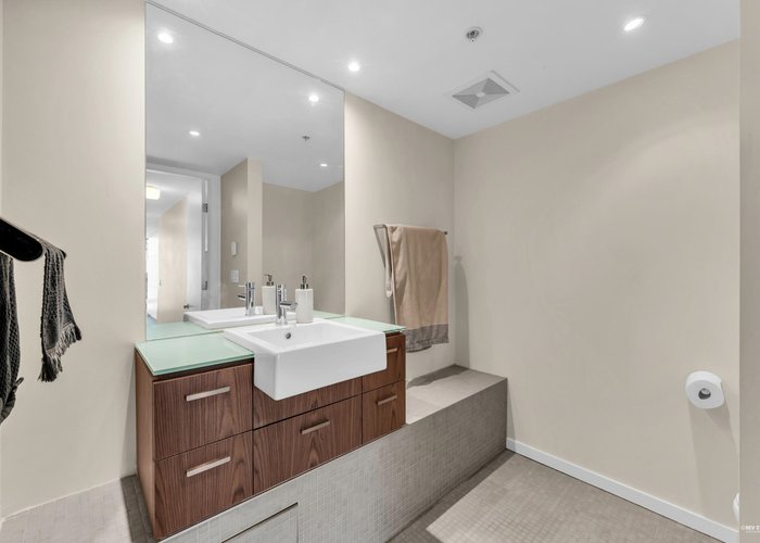 2 - 850 8TH Avenue, Vancouver, BC V5Z 1E2 |  Photo 48