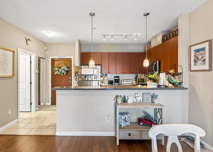 302 - 100 Capilano Road, Port Moody, BC V3H 5M9 |  Photo 40