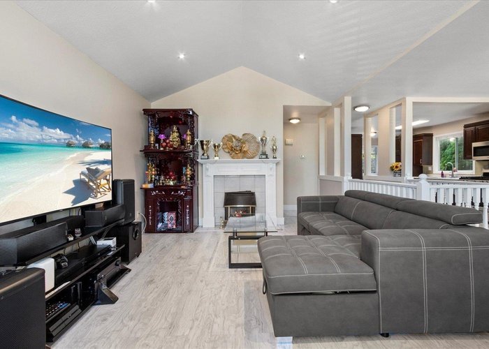 8102 Knight Avenue, Mission, BC V2V 6A8 |  Photo 32