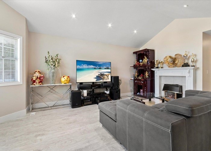 8102 Knight Avenue, Mission, BC V2V 6A8 |  Photo 34