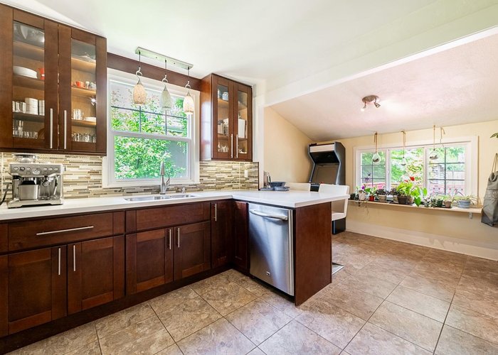 264 Queens Road, North Vancouver, BC V7N 2K5 |  Photo 47