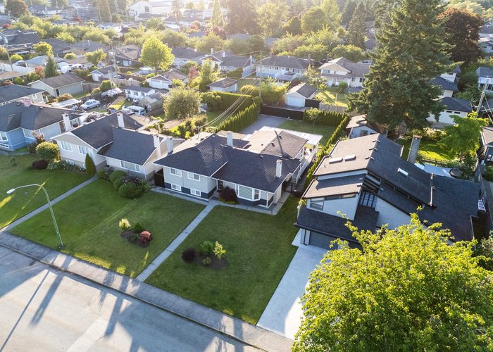 8649 11TH Avenue, Burnaby, BC V3N 2P9 |  Photo 54