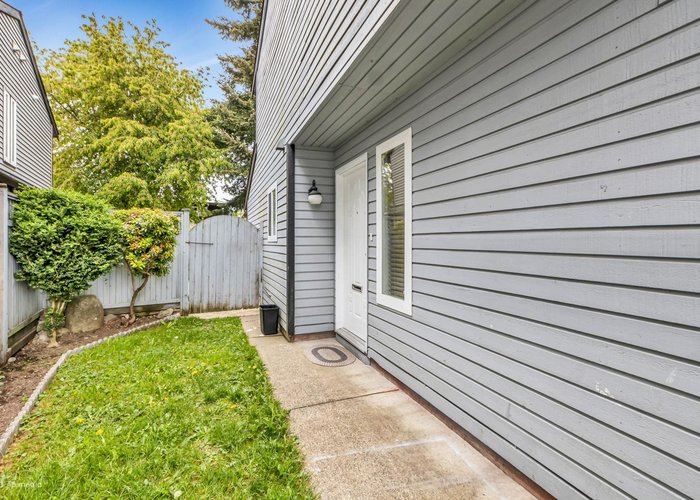 7368 Parkwood Drive, Surrey, BC V3W 7G6 |  Photo 29