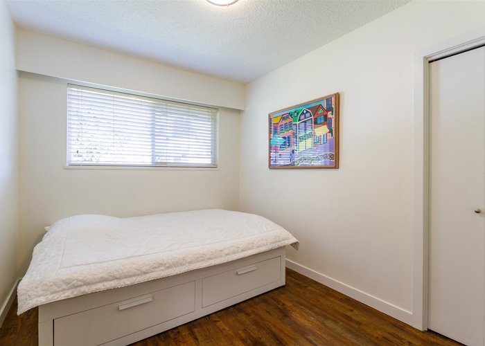 1906 Rhodena Avenue, Coquitlam, BC V3K 2Z9 |  Photo 31