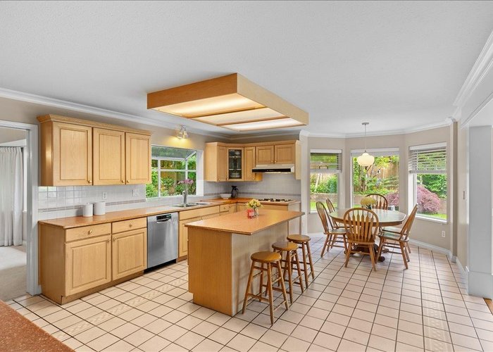 2471 Mowat Place, North Vancouver, BC V7H 2X2 |  Photo 39