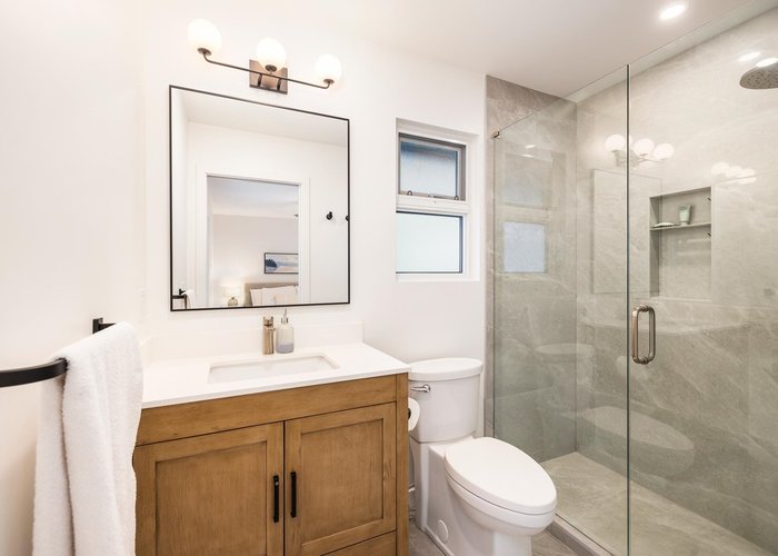 3985 Frames Place, North Vancouver, BC V7G 2M5 |  Photo 56