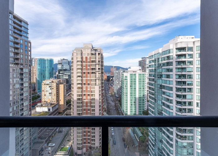 2501 - 909 Mainland Street, Vancouver, BC V6B 1S3 |  Photo 54