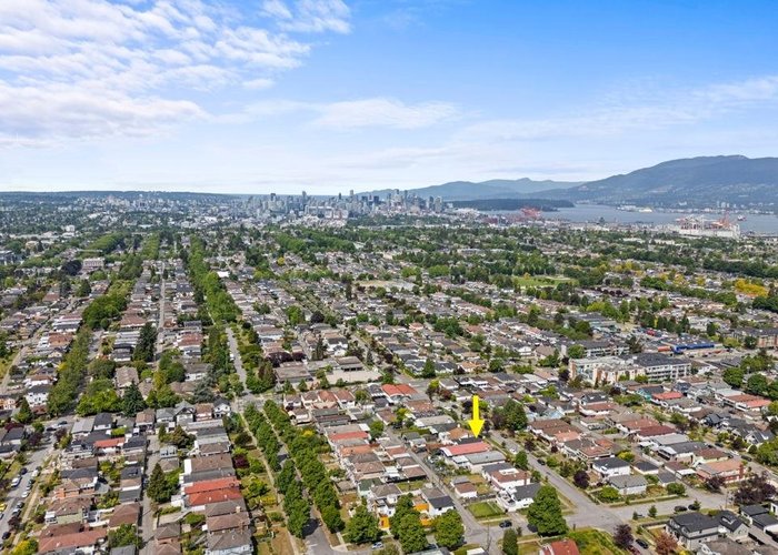 2964 4TH Avenue, Vancouver, BC V5M 1L2 |  Photo 12