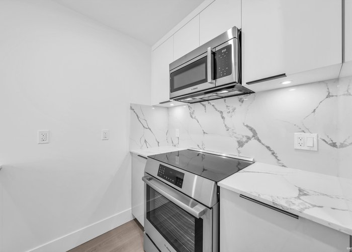 2210 1ST Avenue, Vancouver, BC V5N 1B6 |  Photo 33