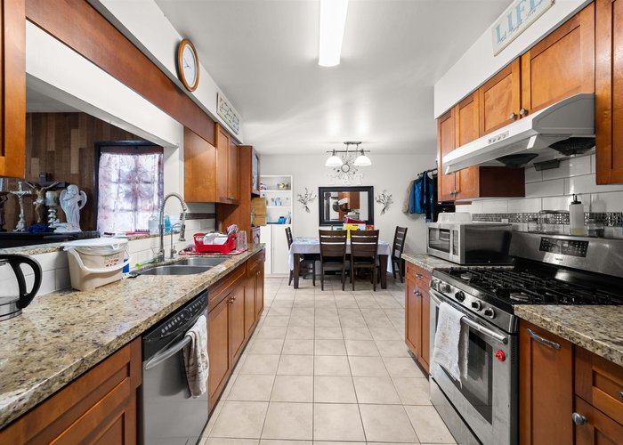 9771 Pinewell Crescent, Richmond, BC V7A 2C7 |  Photo 12