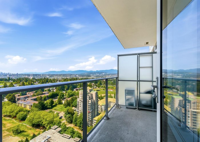 2501 - 10448 University Drive, Surrey, BC V3T 0S7 |  Photo 26