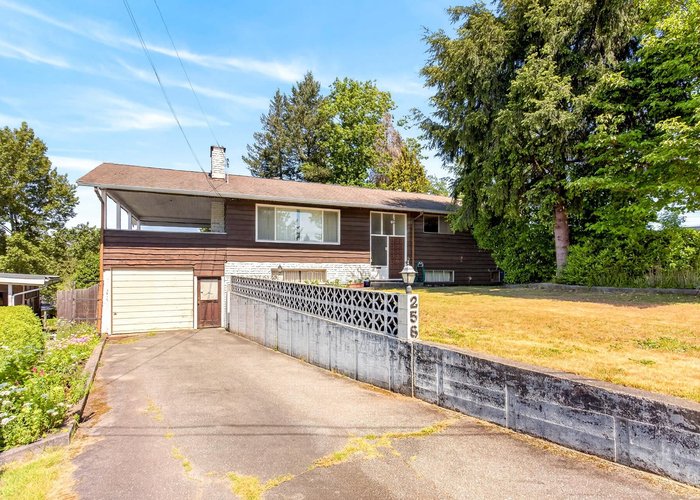 256 Rossmore Court, Coquitlam, BC V3K 5H3 |  Photo 37