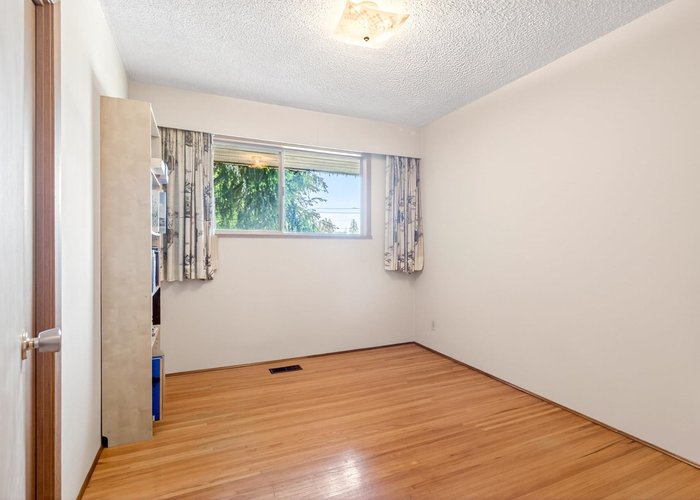256 Rossmore Court, Coquitlam, BC V3K 5H3 |  Photo 55