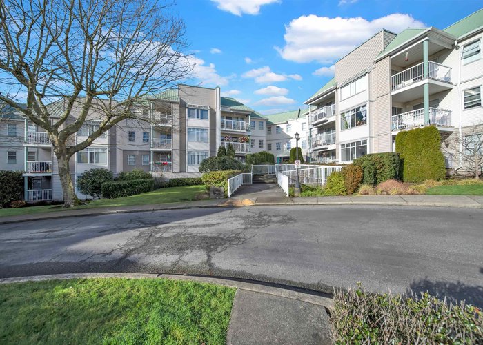 102 - 9765 140 Street, Surrey, BC V3T 5S5 |  Photo 61